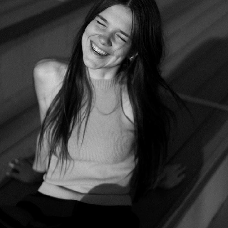 Olivia Carter - Founder of Cena Vito Relx